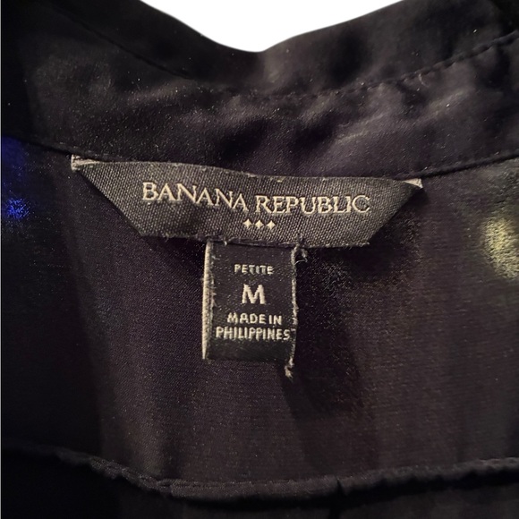 Banana Republic Classic Black Button Down Shirt - Picture 5 of 8
